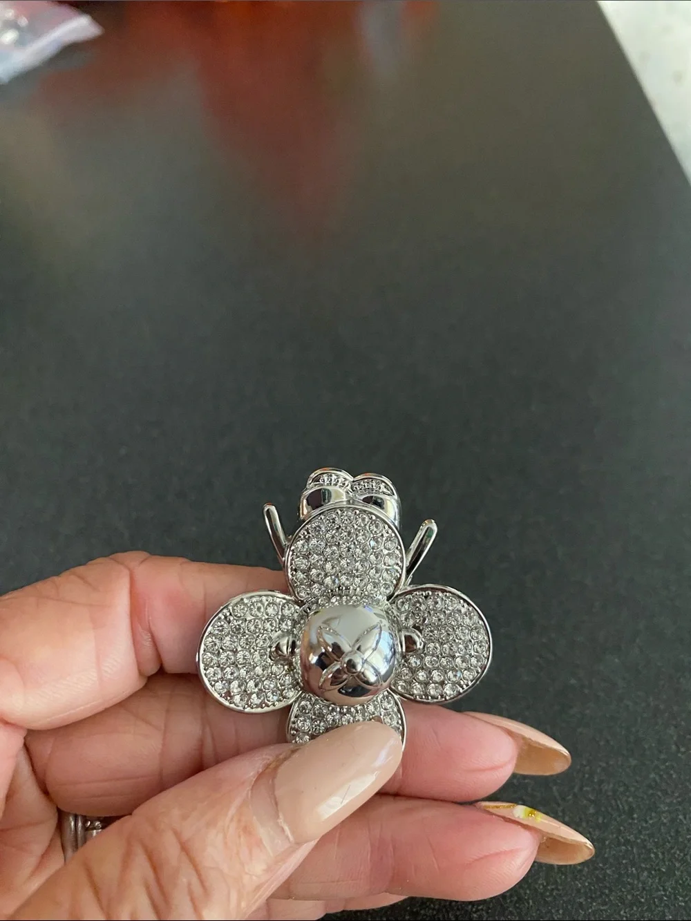 Fashion Jewelry Silver Crystal Four-Petal Flower Brooch